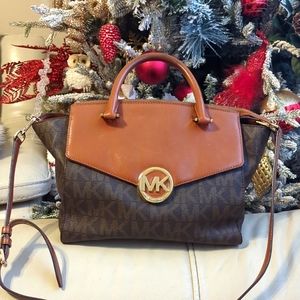 Micheal Kors Large Classic Logo Brown Handbag   Crossbody